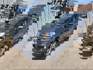 Used 2023 Ford Edge Titanium image 1