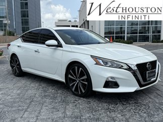 Used 2019 Nissan Altima 2.0 Platinum image 1