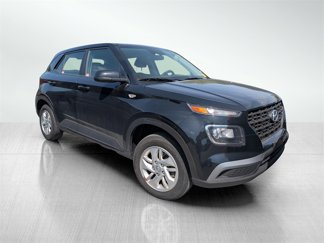 Used 2024 Hyundai Venue SE image 1