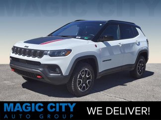 Used 2024 Jeep Compass Trailhawk image 1
