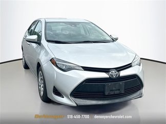 Used 2018 Toyota Corolla image 1