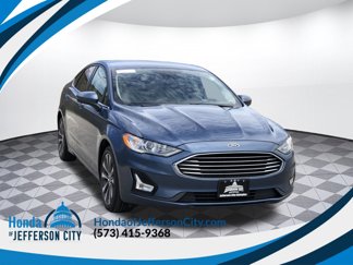 Used 2019 Ford Fusion SE image 1