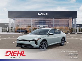 New 2025 Kia K4 LXS image 1