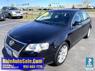 Used 2010 Volkswagen Passat Komfort image 1