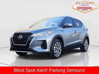 Used 2022 Nissan Kicks SV image 1