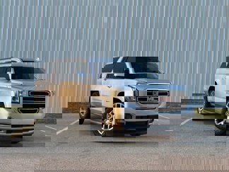Used 2015 GMC Yukon XL SLT w/ Open Road Package image 1
