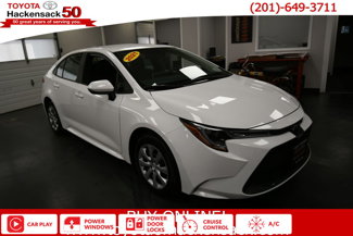 Used 2021 Toyota Corolla LE image 1