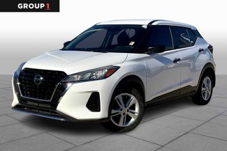 Used 2021 Nissan Kicks S image 1