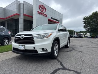 Used 2016 Toyota Highlander Limited image 1