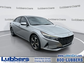 Used 2022 Hyundai Elantra SEL w/ Convenience + Premium Package image 1