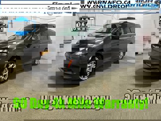 Used 2023 Chrysler Voyager LX image 1