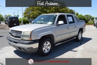 Used 2005 Chevrolet Avalanche Z66 w/ Sun And Sound Package image 1