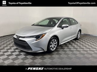 Certified 2023 Toyota Corolla LE image 1