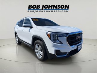 Used 2023 GMC Terrain SLE w/ Driver Convenience Package image 1