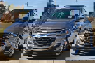 Used 2023 Chevrolet Malibu LS image 1