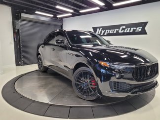 Used 2018 Maserati Levante GranSport image 1