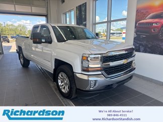 Used 2018 Chevrolet Silverado 1500 LT w/ Max Trailering Package image 1