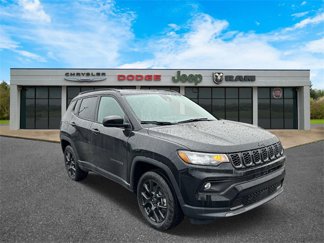 New 2025 Jeep Compass Latitude w/ Altitude Special Edition image 1