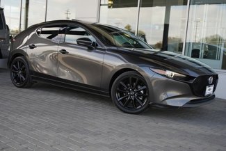Used 2021 MAZDA MAZDA3 s image 1