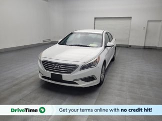 Used 2017 Hyundai Sonata SE image 1