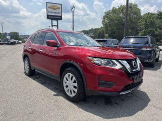 Used 2017 Nissan Rogue S image 1