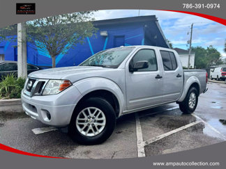 Used 2014 Nissan Frontier SV image 1
