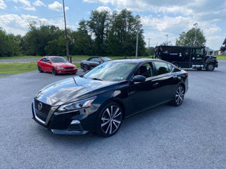 Used 2020 Nissan Altima 2.5 SR image 1