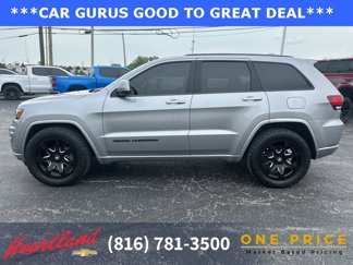 Used 2020 Jeep Grand Cherokee Altitude image 1