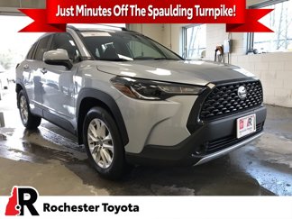 Used 2023 Toyota Corolla Cross LE w/ Moonroof Package image 1