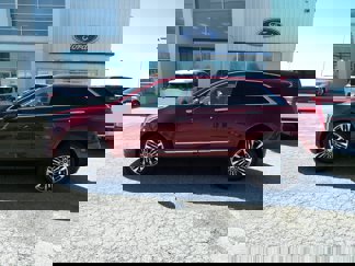 Used 2017 Cadillac XT5 Premium Luxury image 1