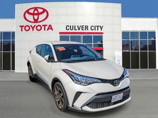 Used 2021 Toyota C-HR XLE image 1