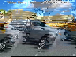 Used 2020 Nissan Rogue SV image 1