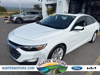 Used 2022 Chevrolet Malibu LT image 1