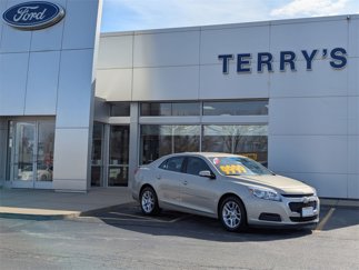 Used 2015 Chevrolet Malibu LT w/ Power Convenience Package image 1