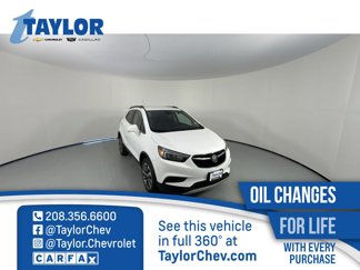 Used 2022 Buick Encore Preferred image 1