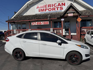Used 2015 Ford Fiesta S image 1