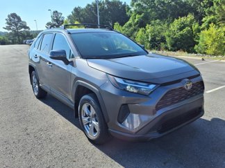 Used 2022 Toyota RAV4 XLE image 1