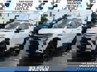 New 2025 Chevrolet Trax ACTIV image 1