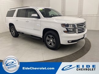 Used 2018 Chevrolet Suburban LT image 1