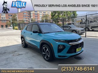 Used 2021 Chevrolet TrailBlazer RS w/ Sun and Liftgate Package image 1