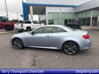 Used 2010 INFINITI G37 Convertible w/ Interior Accent Pkg image 1