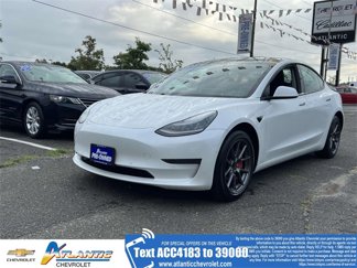 Used 2021 Tesla Model 3 Standard Range Plus image 1