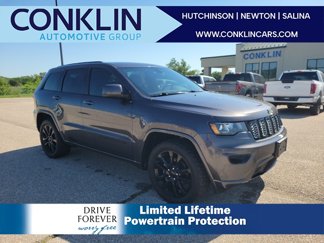 Used 2020 Jeep Grand Cherokee Altitude image 1