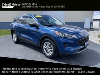 Used 2022 Ford Escape SE w/ Cold Weather Package image 1
