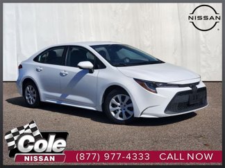 Used 2022 Toyota Corolla LE image 1