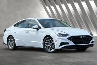Used 2023 Hyundai Sonata SEL image 1