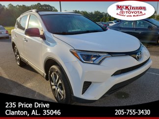 Used 2016 Toyota RAV4 LE image 1