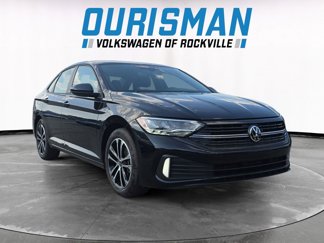 Used 2024 Volkswagen Jetta Sport image 1