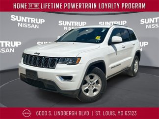 Used 2017 Jeep Grand Cherokee Laredo w/ Quick Order Package 23E image 1