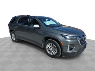 Certified 2022 Chevrolet Traverse LT image 1